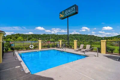 Photo 5 - Quality Inn & Suites Canton, GA