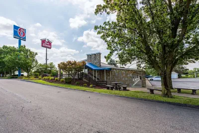Photo 5 - Motel 6-Mansfield, OH