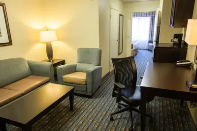 Photo 3 - Holiday Inn Express Alpharetta - Roswell by IHG