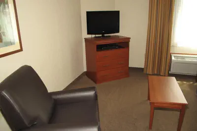 Photo 3 - Candlewood Suites Elgin – Northwest Chicago by IHG