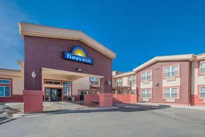 Photo 5 - Days Inn by Wyndham Manitou Springs