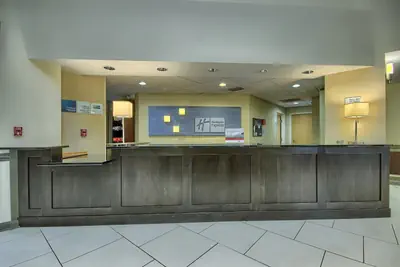Photo 3 - Holiday Inn Express Hotel & Suites Grove City by IHG