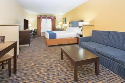 Photo 3 - Holiday Inn Express & Suites Denver North - Thornton by IHG