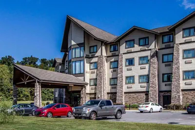 Photo 2 - Comfort Inn & Suites Near Lake Guntersville