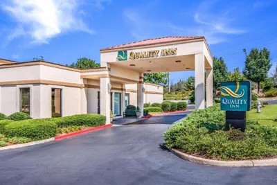 Photo 2 - Quality Inn Suwanee I-85