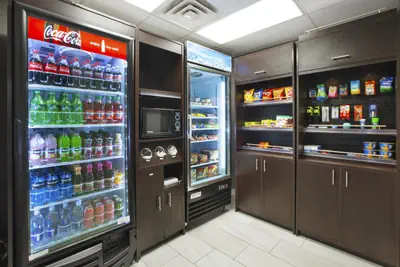 Photo 4 - Holiday Inn Express Tiffin by IHG