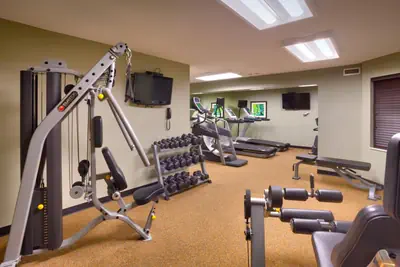 Photo 5 - Staybridge Suites Peoria Downtown by IHG