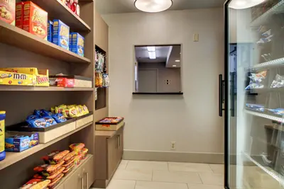 Photo 2 - Holiday Inn Express Poughkeepsie by IHG