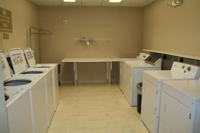 Photo 4 - Candlewood Suites Bordentown-Trenton by IHG