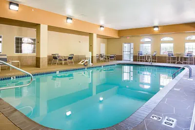 Photo 5 - Comfort Inn Camden