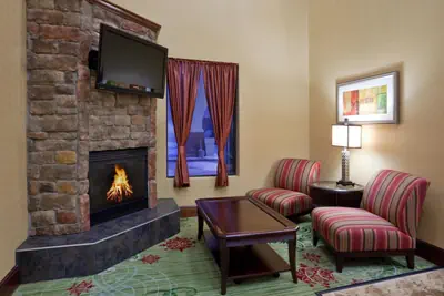 Photo 2 - Holiday Inn Express Hotel & Suites Cleveland-Streetsboro by IHG