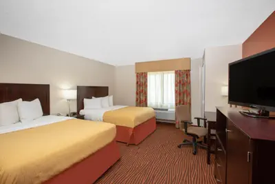 Photo 5 - AmericInn by Wyndham Muscatine
