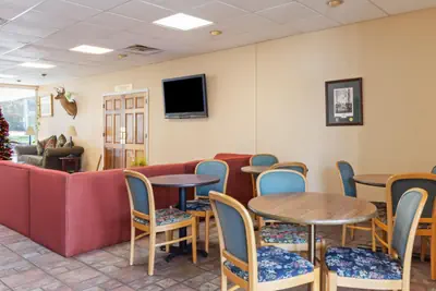 Photo 4 - Traveler's Place Inn & Suites