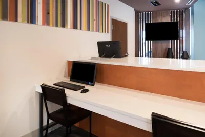 Photo 5 - Holiday Inn Express & Suites Kingdom City by IHG