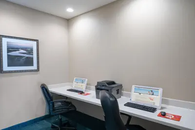 Photo 5 - Candlewood Suites Auburn by IHG