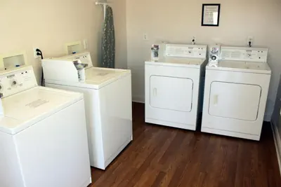 Photo 3 - Affordable Suites Jacksonville