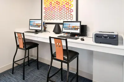 Photo 5 - Holiday Inn Express & Suites Pueblo by IHG