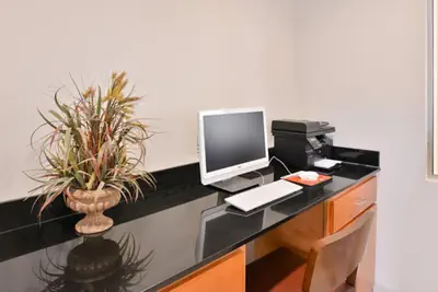 Photo 5 - Holiday Inn Express Hotel & Suites Mooresville - Lake Norman by IHG