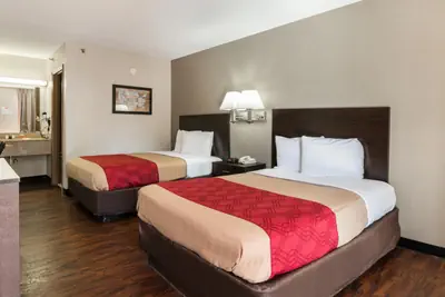 Photo 5 - Econo Lodge - Conyers