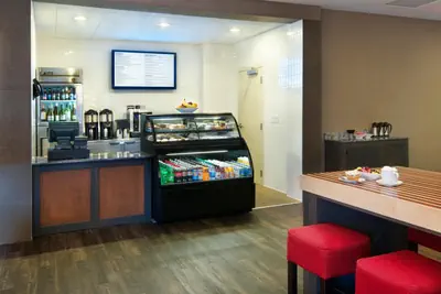 Photo 3 - Hotel Indigo Cleveland Beachwood by IHG