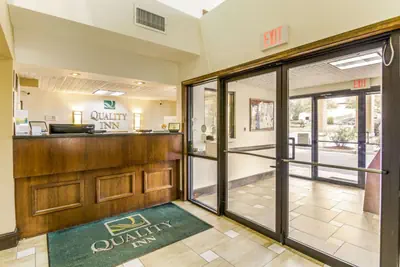 Photo 5 - Quality Inn Stone Mountain