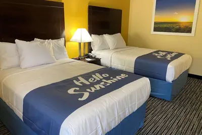 Photo 5 - Days Inn by Wyndham Atlanta/Southlake/Morrow