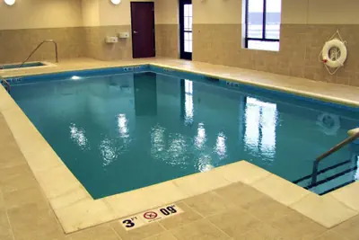 Photo 3 - Holiday Inn Express & Suites Morton Peoria Area by IHG