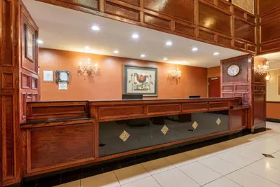 Photo 2 - La Quinta by Wyndham Dodge City