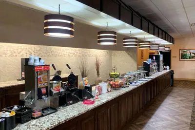 Photo 5 - Best Western Crossroads of the Bluffs