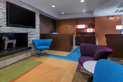 Photo 2 - Fairfield Inn Kansas City Downtown/Union Hill