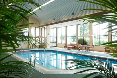 Photo 3 - Crowne Plaza Hotel Hickory by IHG