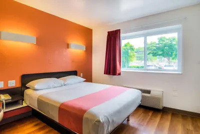 Photo 5 - Motel 6-Arlington Heights, IL - Chicago North Central