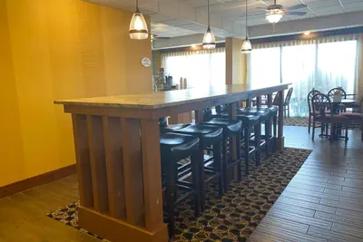 Photo 3 - Baymont by Wyndham Fayetteville
