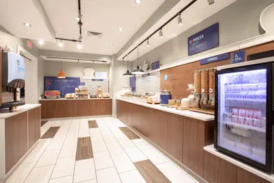 Photo 5 - Holiday Inn Express & Suites - Sterling by IHG