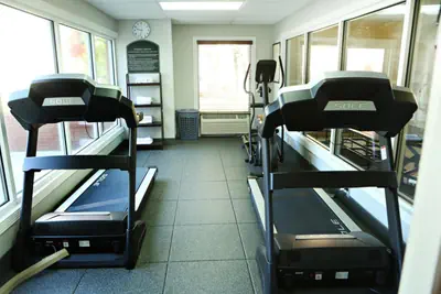 Photo 5 - Holiday Inn Express Hotel & Suites - Sumter by IHG