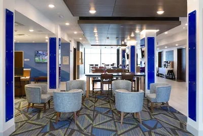 Photo 5 - Holiday Inn Express & Suites - Wentzville St Louis West by IHG