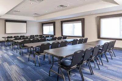 Photo 5 - Holiday Inn Express & Suites - Kansas City - Lee's Summit by IHG