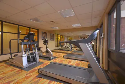 Photo 3 - Holiday Inn Express & Suites Pine Bluff/Pines Mall by IHG