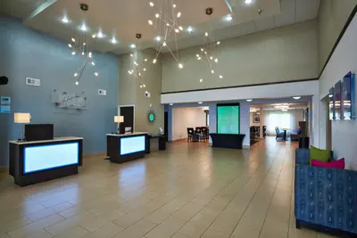 Photo 3 - Holiday Inn Express & Suites Birmingham South - Pelham by IHG