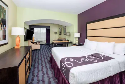 Photo 2 - La Quinta by Wyndham Hinesville - Fort Stewart