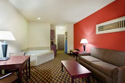 Photo 5 - Holiday Inn Express & Suites Malvern by IHG