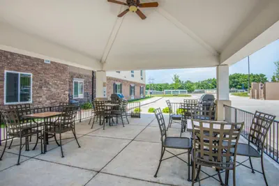Photo 3 - Candlewood Suites Columbia Hwy 63 & I-70 by IHG