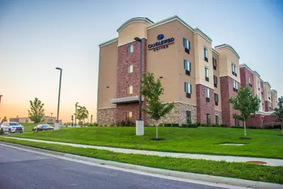 Photo 5 - Candlewood Suites Overland Park W 135th St by IHG