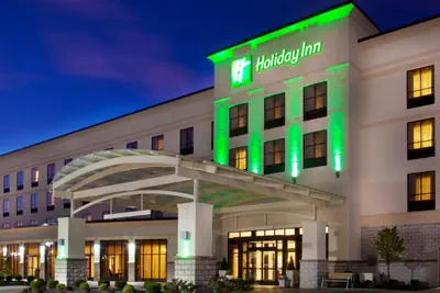 Photo 4 - Holiday Inn Quincy by IHG