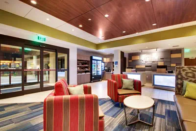 Photo 2 - Holiday Inn Express & Suites Helen by IHG