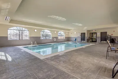 Photo 3 - Staybridge Suites St Louis - Westport by IHG