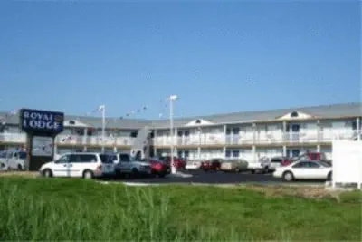 Photo 3 - Royal Lodge