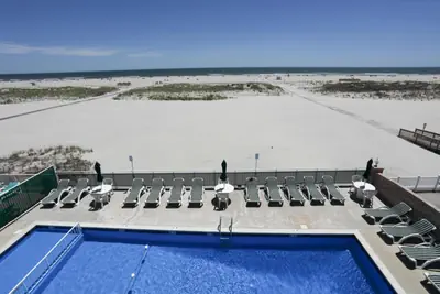 Photo 2 - Commander by the Sea Motel