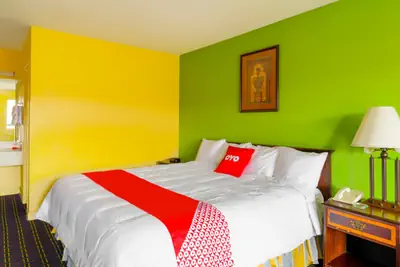 Photo 4 - OYO Hotel Williamston