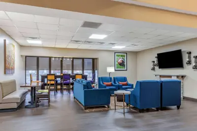 Photo 2 - Comfort Inn & Suites Clemson - University Area